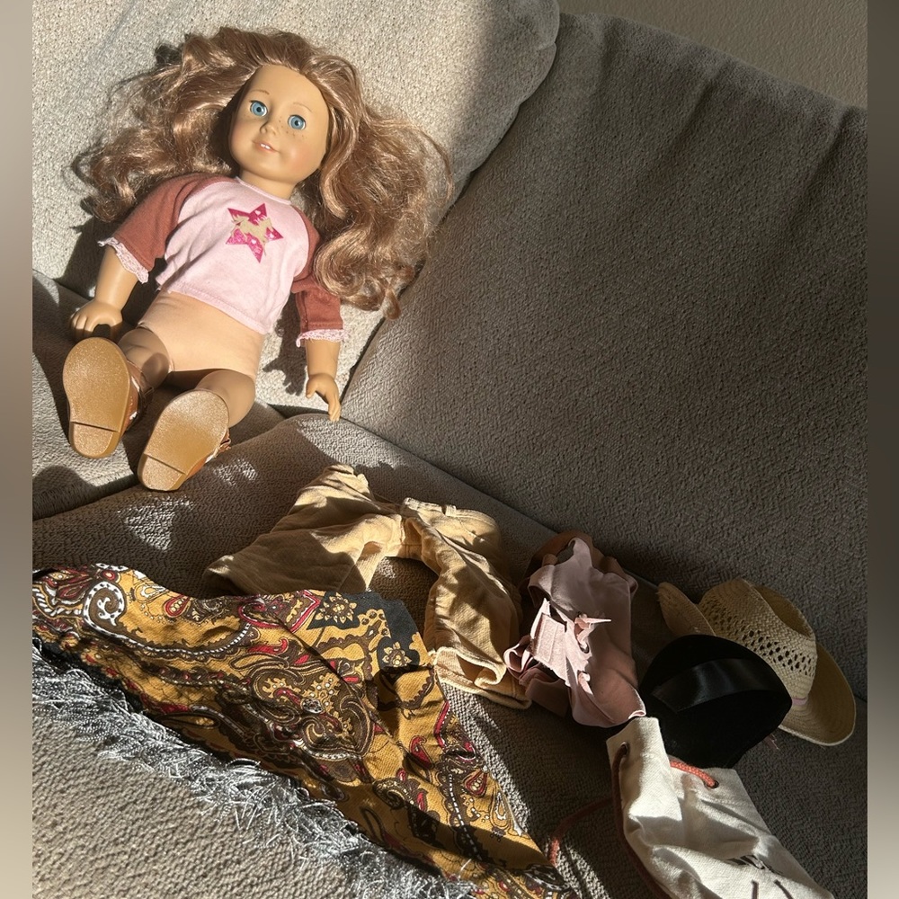 American Girl Doll- Western set- Nikki